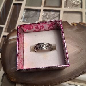Hand-Engraved Floral Sterling Band Ring - Silver